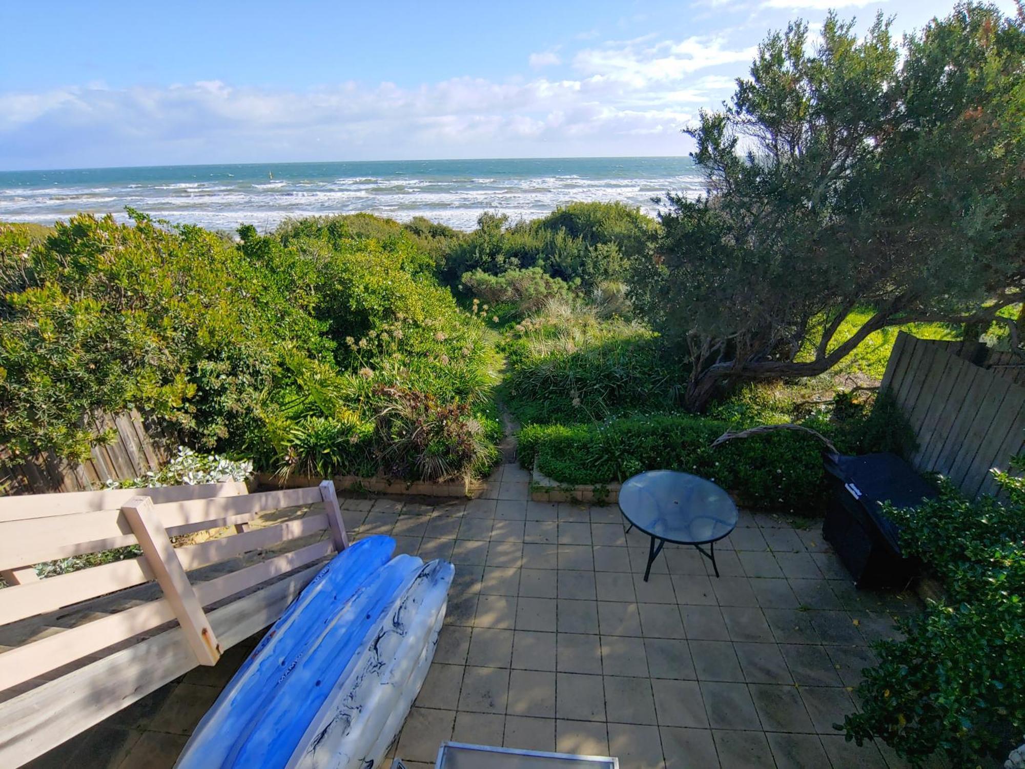 Award Winning Beach Front Retreat Франкстън Екстериор снимка