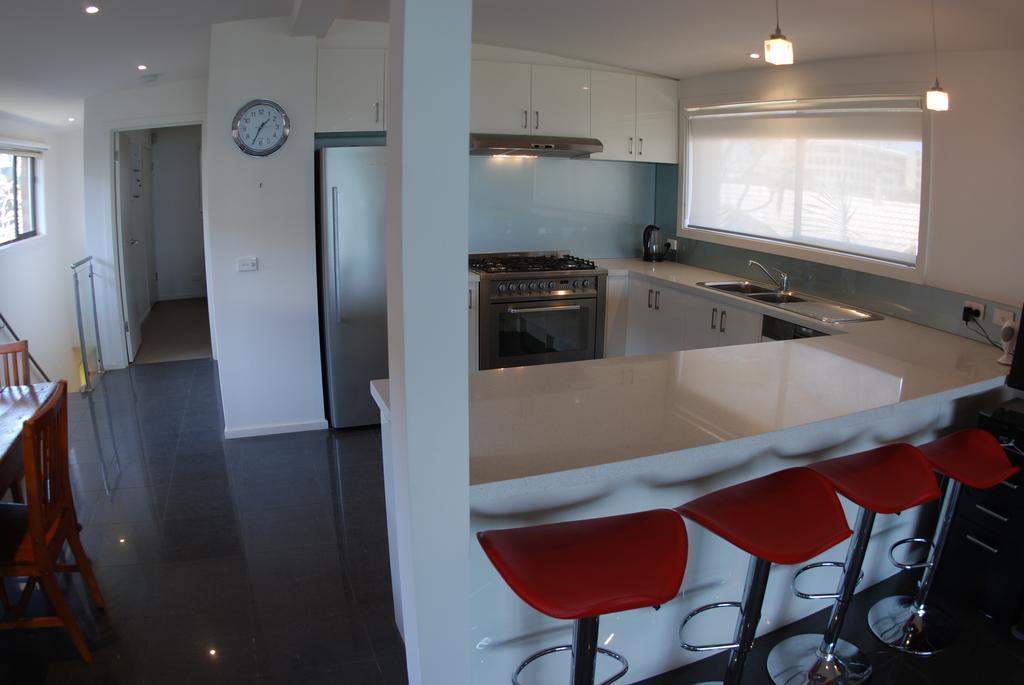 Award Winning Beach Front Retreat Франкстън Стая снимка